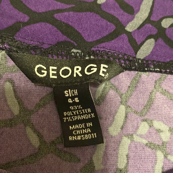 Purple dress top with pattern print - Picture 2 of 6